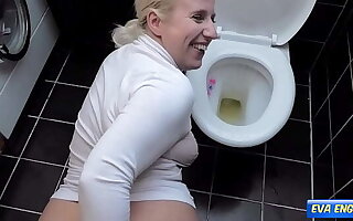 EVA ENGEL: Pervy piss increased by fuck session vulnerable the loo with stepdad
